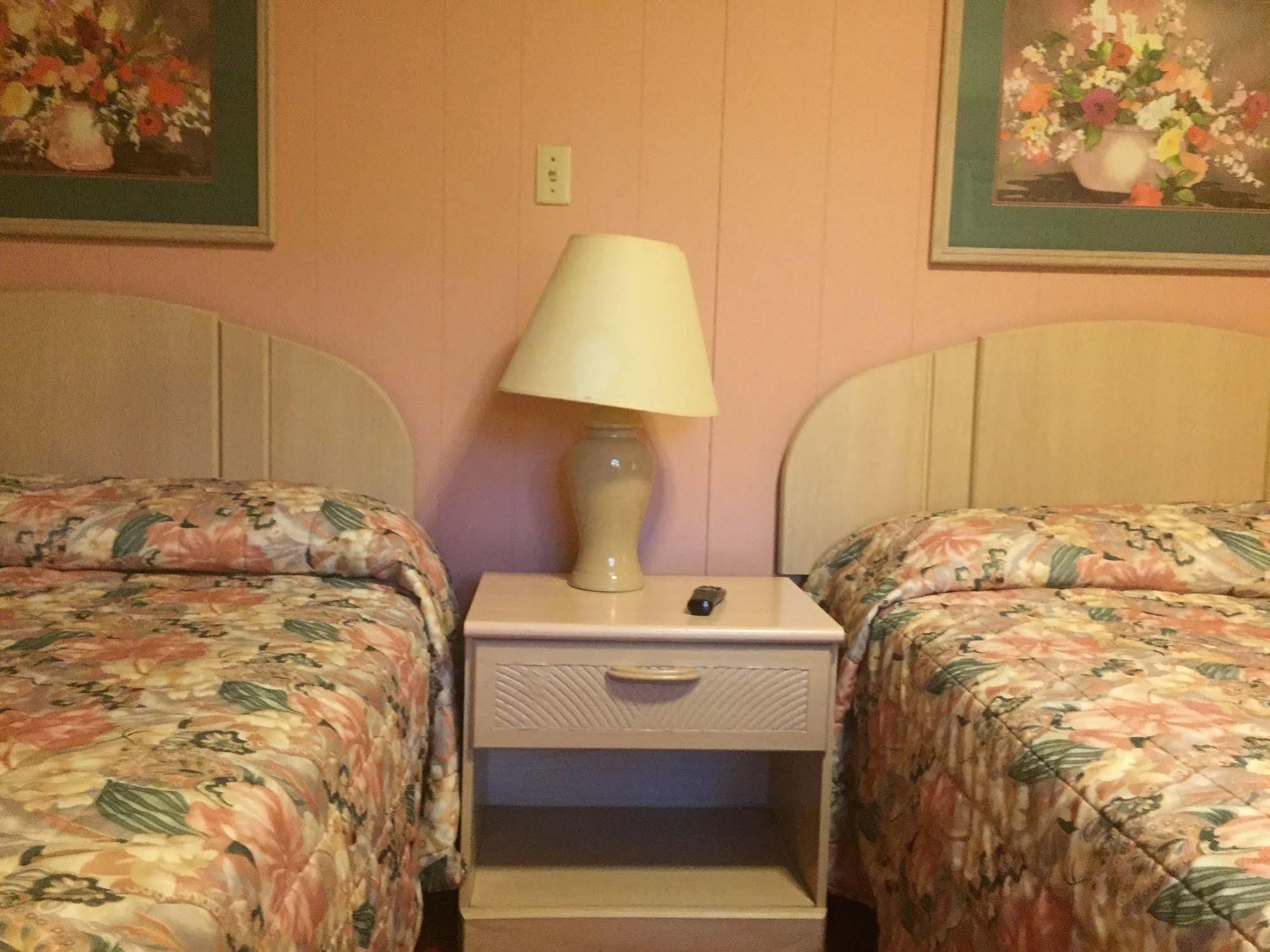 Carlin Villa Motel Carlinville 외부 사진