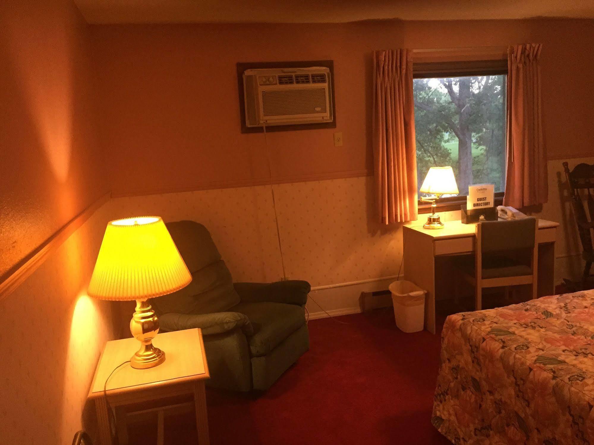 Carlin Villa Motel Carlinville 외부 사진